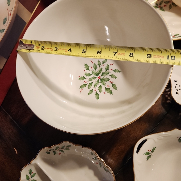Lenox holiday serveware collection - Picture 7 of 14